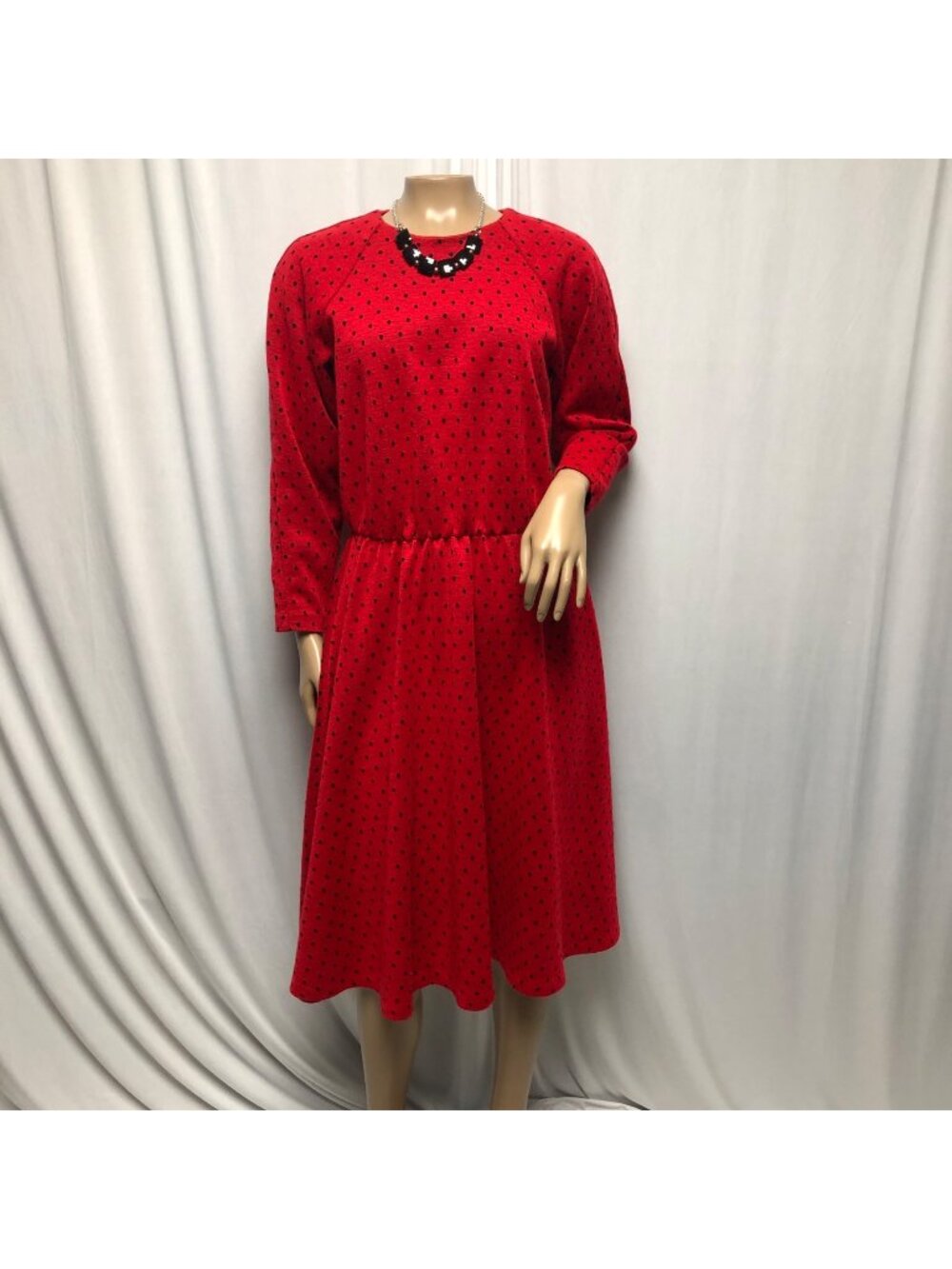 Diversity Red Black Polka Dot Dress Womens Size 10P Retro Fit Flare Midi Vintage